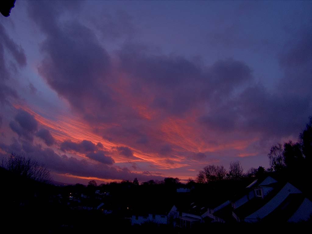 Sunrise : Credits Nigel Savidge